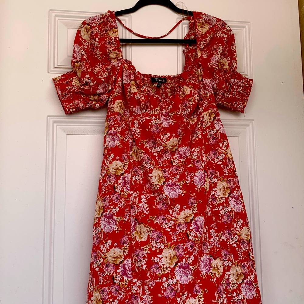 Floral short dress